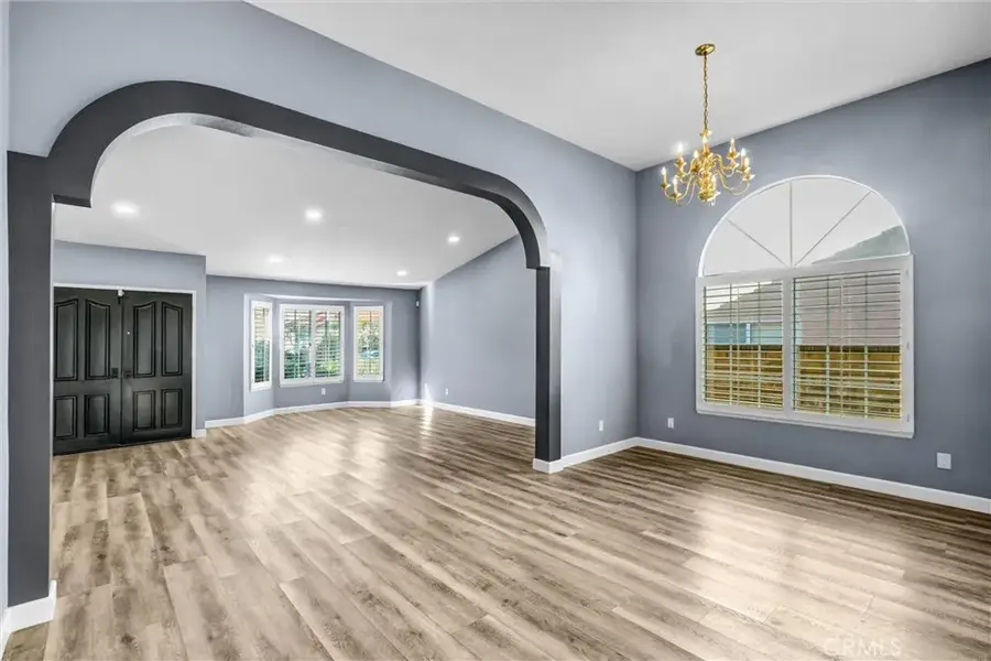 20061 Shadow Hills Court, Saugus, CA 91390 - Image #3