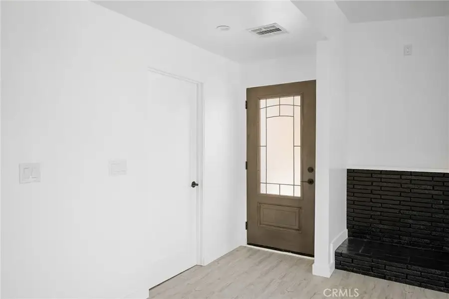 9741 Oak Bend, Tujunga, CA 91042 - Image #2