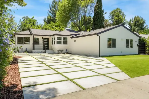 19120 Bessemer, Tarzana, CA 91335