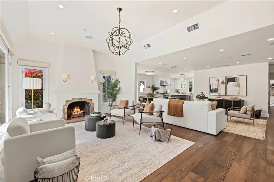 1217 Moncado, Glendale, CA 91207 - #3