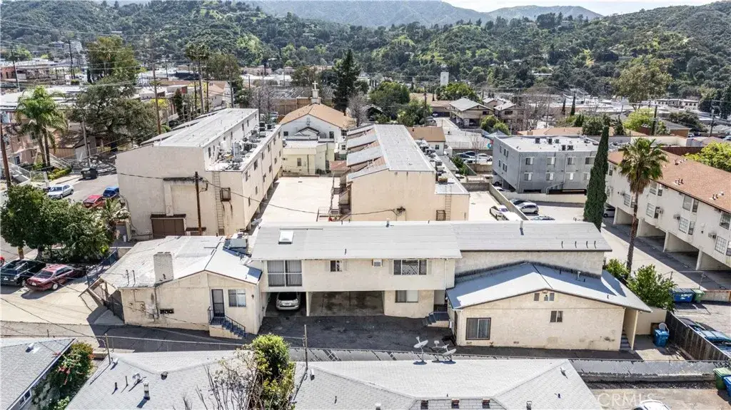 10139 Hillhaven, Tujunga, CA 91042 - #1