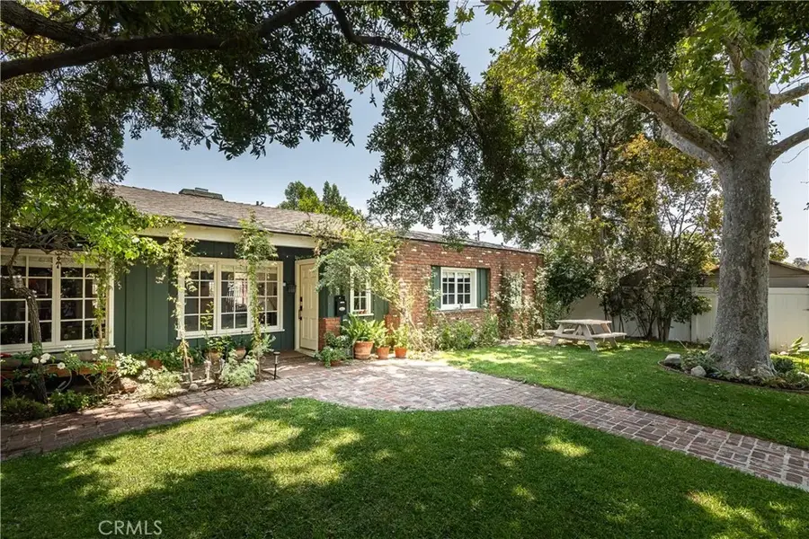 5108 Strohm, North Hollywood, CA 91601 - #2