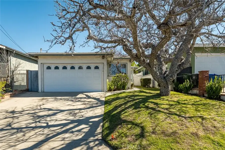 11014 Leolang, Sunland, CA 91040 - #3