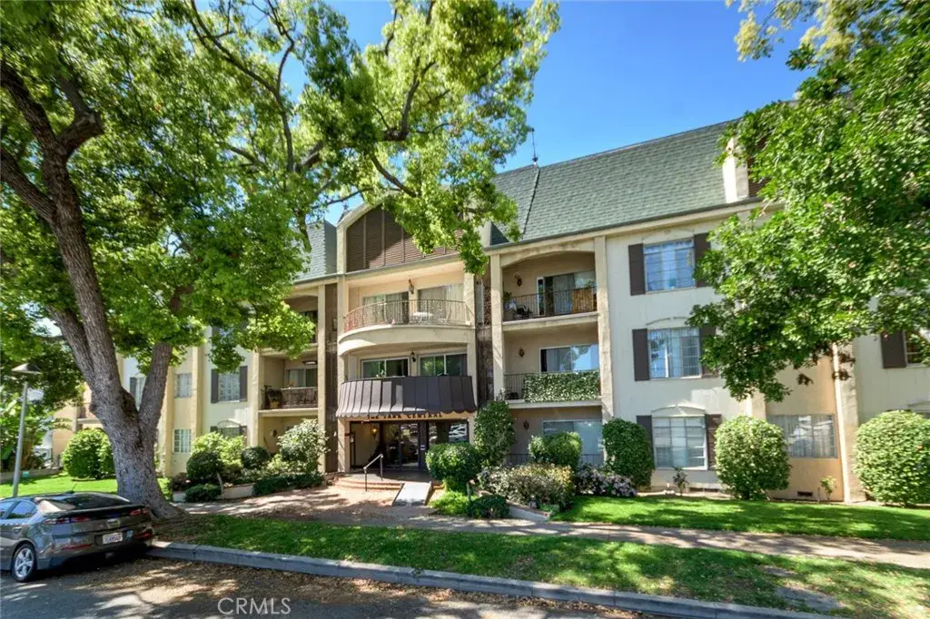 215 N Kenwood Street #303, Glendale, CA 91206 - #1