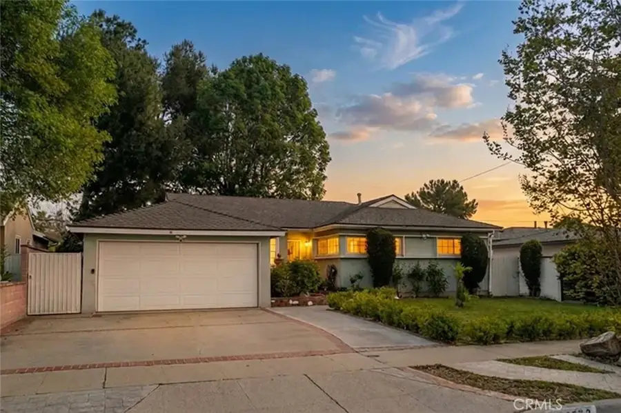 10532 Aqueduct Avenue, Granada Hills, CA 91344 - #2
