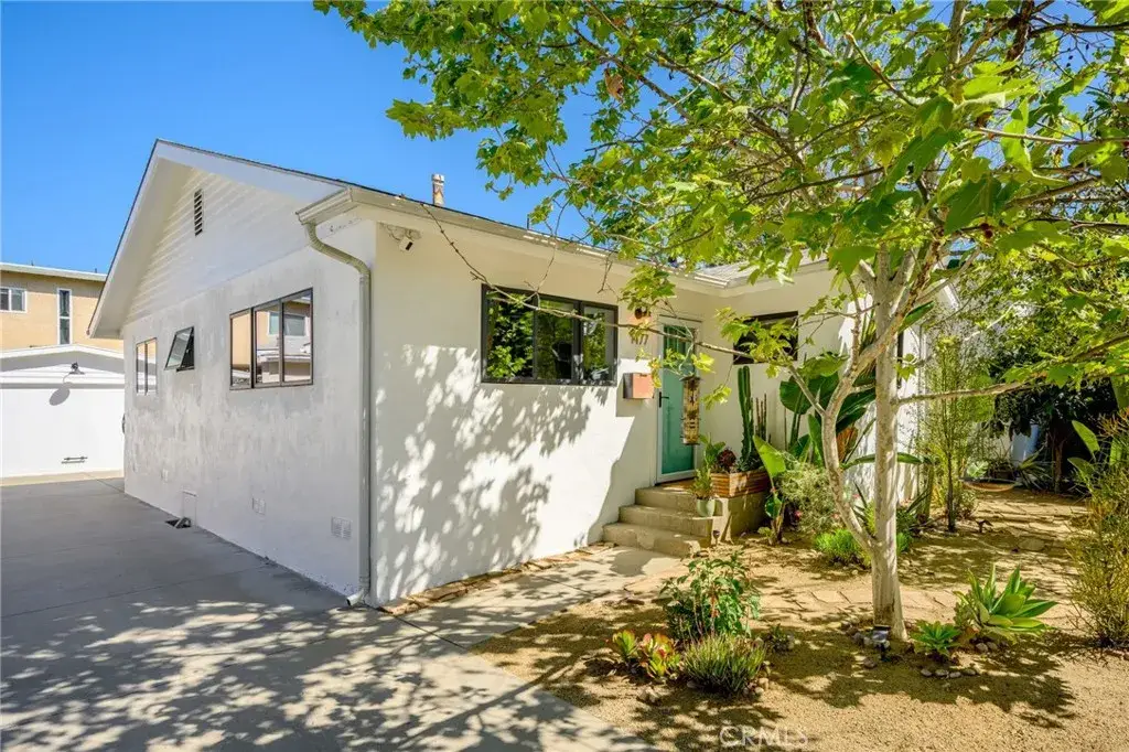 1477 E California Avenue, Glendale, CA 91206 - #1