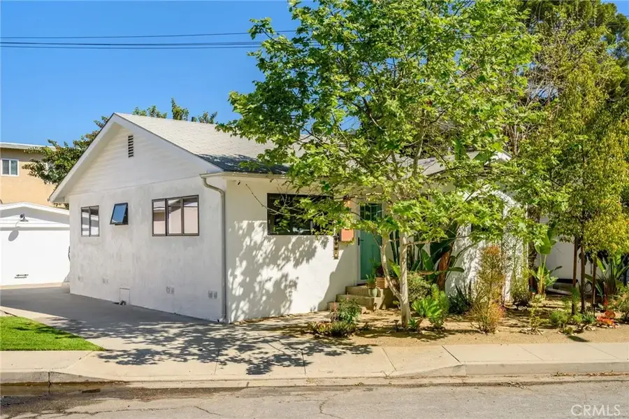 1477 E California Avenue, Glendale, CA 91206 - #2