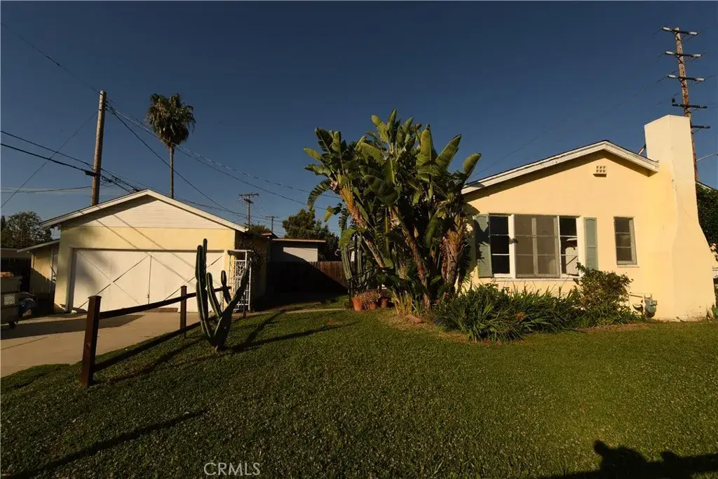 2800 W Verdugo Avenue, Burbank, CA 91505 - #1