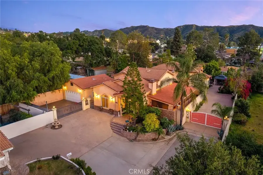 10610 Oak Tree Way, Sunland, CA 91040 - #2