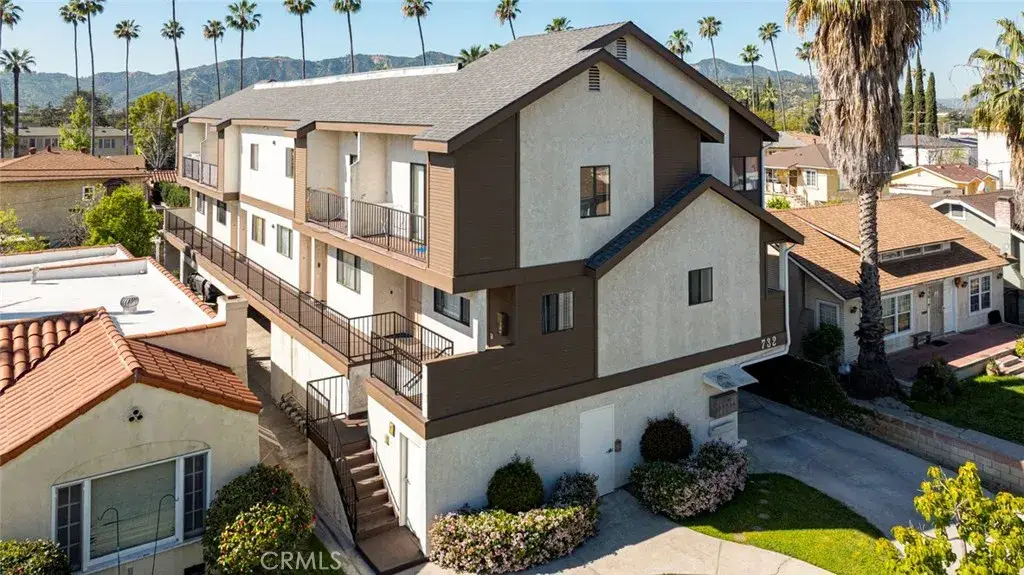 732 W Dryden, Glendale, CA 91202 - #1