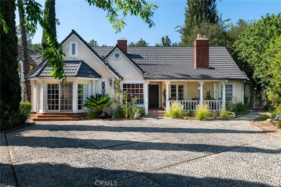 1535 Royal Boulevard, Glendale, CA 91207 - #2