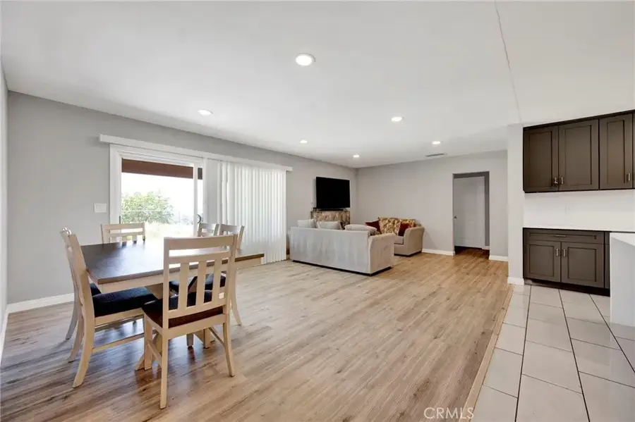 11823 Wish Avenue, Granada Hills, CA 91344 - #3