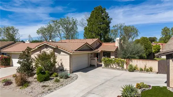 26013 Palomita Drive, Valencia, CA 91355