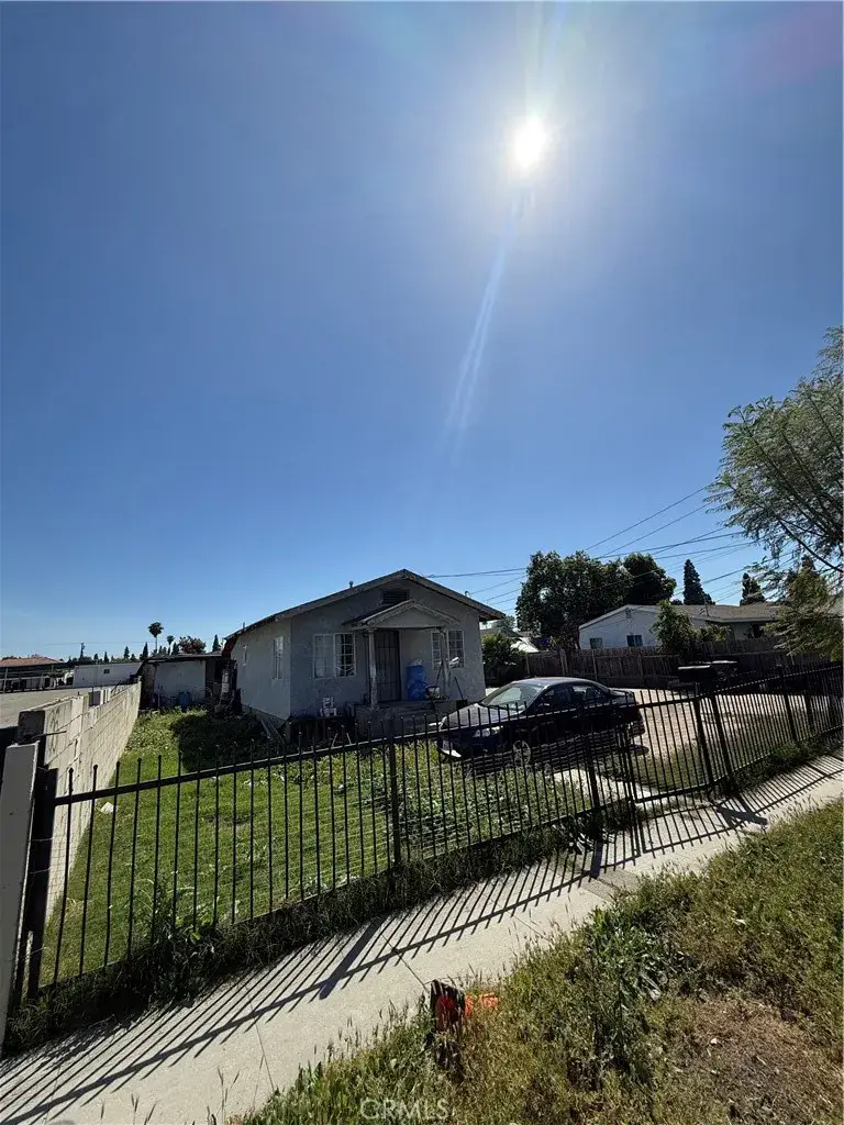 2402 E 126th, Compton, CA 90222 - #2