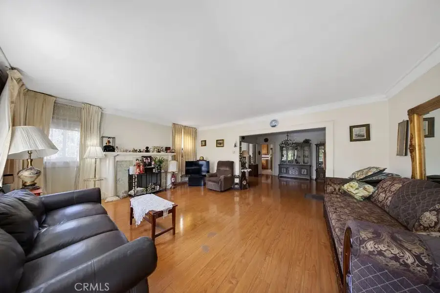 1307 N Kenmore Avenue, Los Angeles, CA 90027 - #3