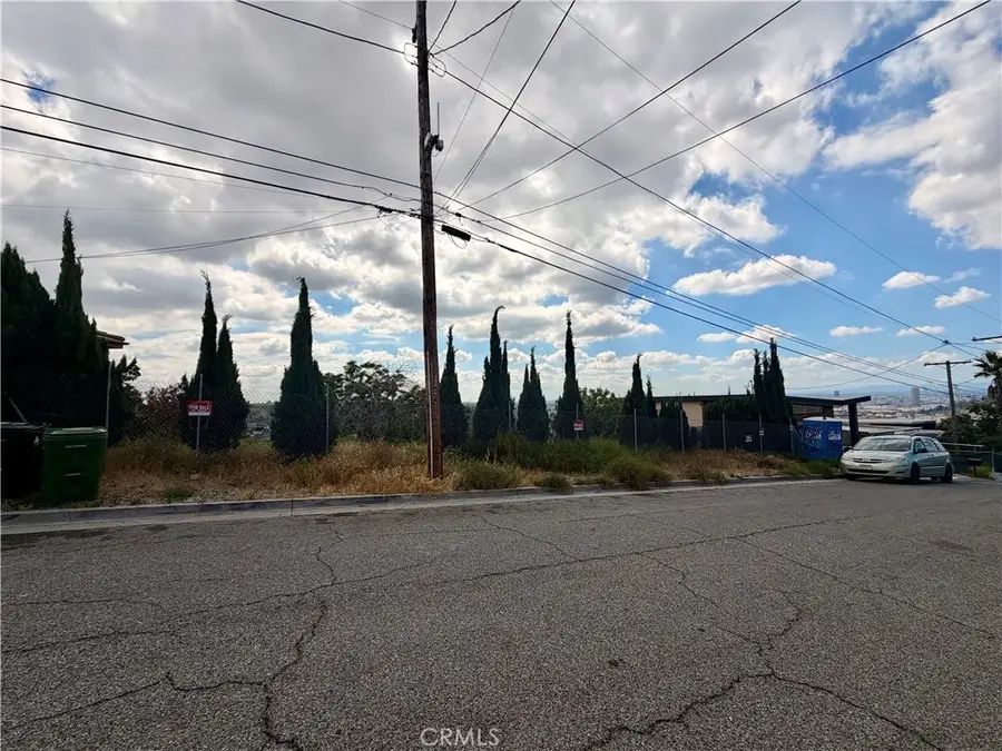 621 Etta, Los Angeles, CA 90065 - #2