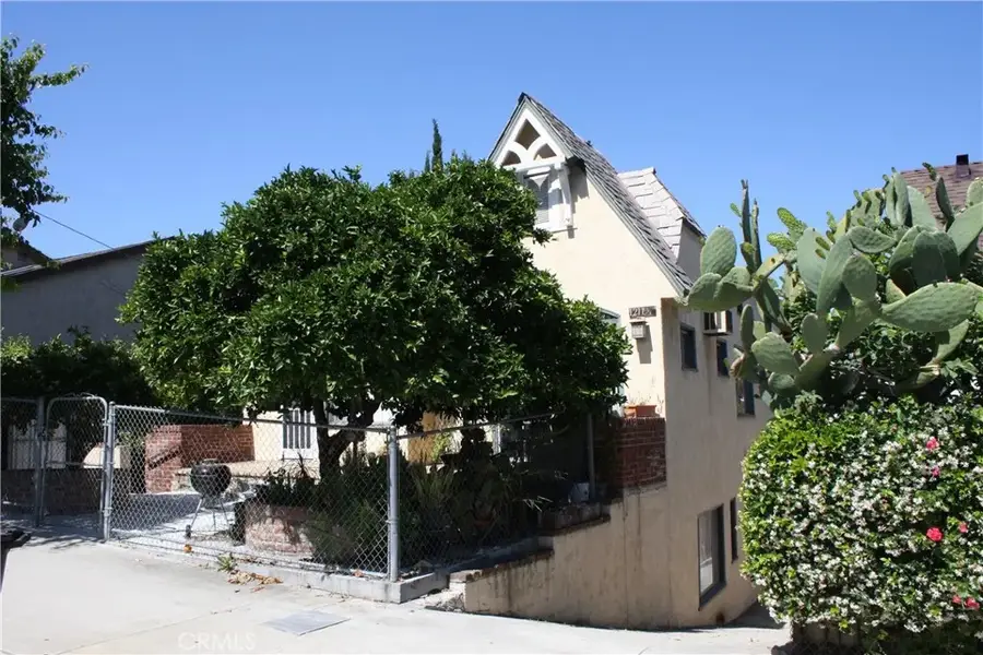 1209 Hyperion Avenue, Los Angeles, CA 90029 - #2