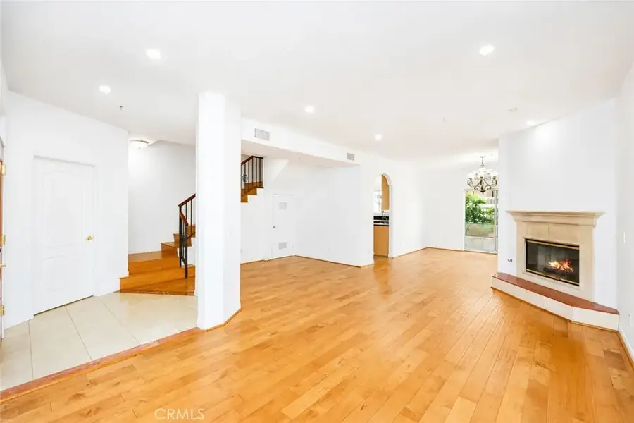 455 W Wilson #2, Glendale, CA 91203 - #3
