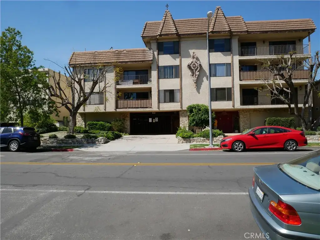 321 E Stocker Street #205, Glendale, CA 91207 - #1