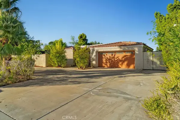 1820 E Racquet Club Road, Palm Springs, CA 92262