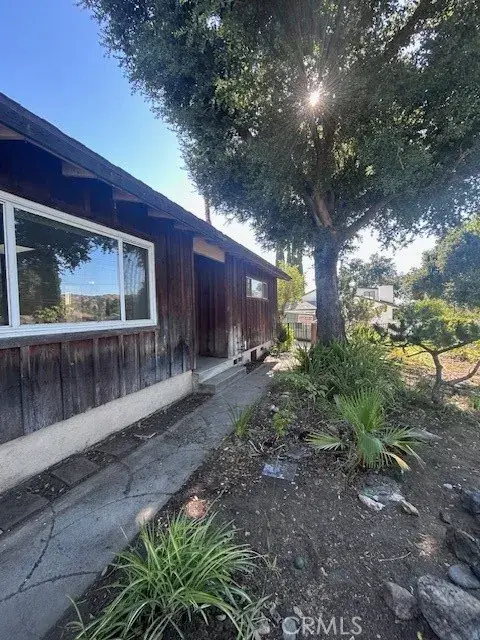 8228 Wentworth Street, Sunland, CA 91040 - #2
