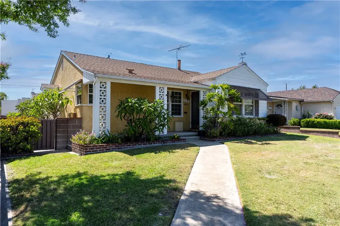 1701 N Naomi, Burbank, CA 91505 - #1
