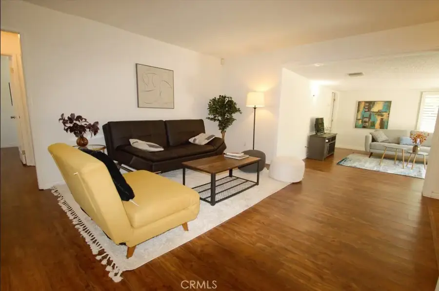 6165 Tony Avenue, Woodland Hills, CA 91367 - #2