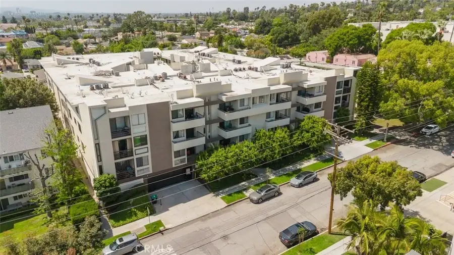 1305 N Columbus Avenue #204, Glendale, CA 91202 - #3
