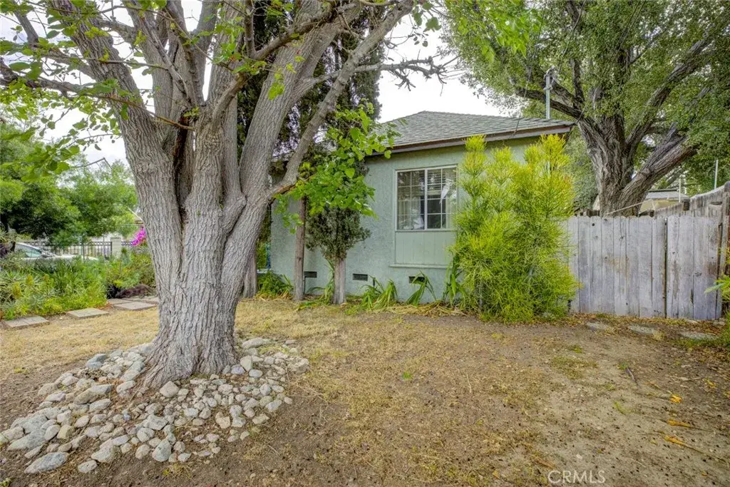10330 Woodward, Sunland, CA 91040 - #1