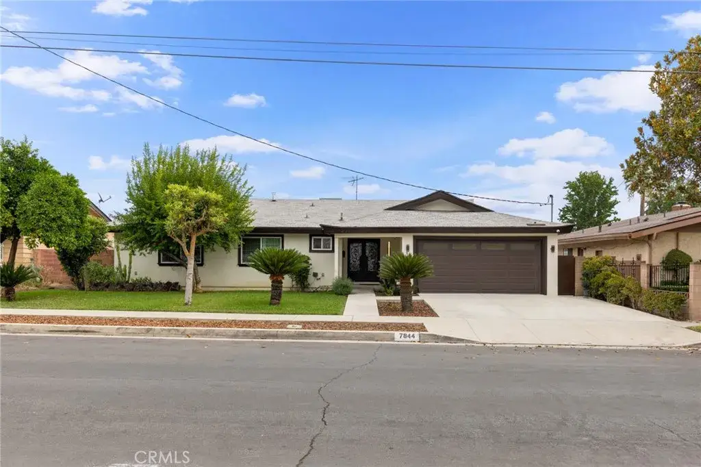 7844 Allott, Panorama City, CA 91402 - #1