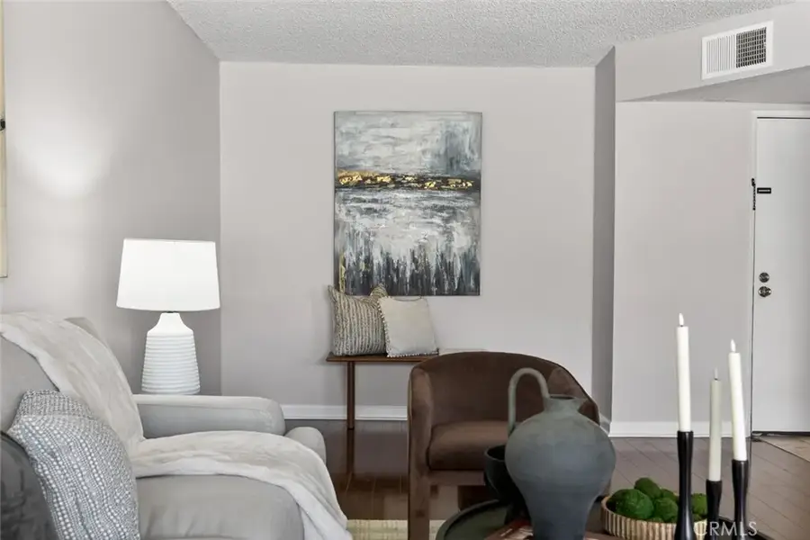 5412 Lindley Avenue #322, Encino, CA 91316 - #2