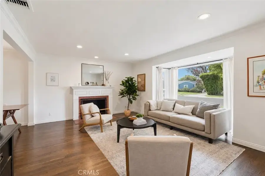 5423 Columbus Ave, Sherman Oaks, CA 91411 - #2