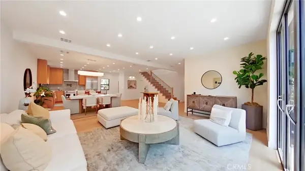 3651 Roselawn, Glendale, CA 91208