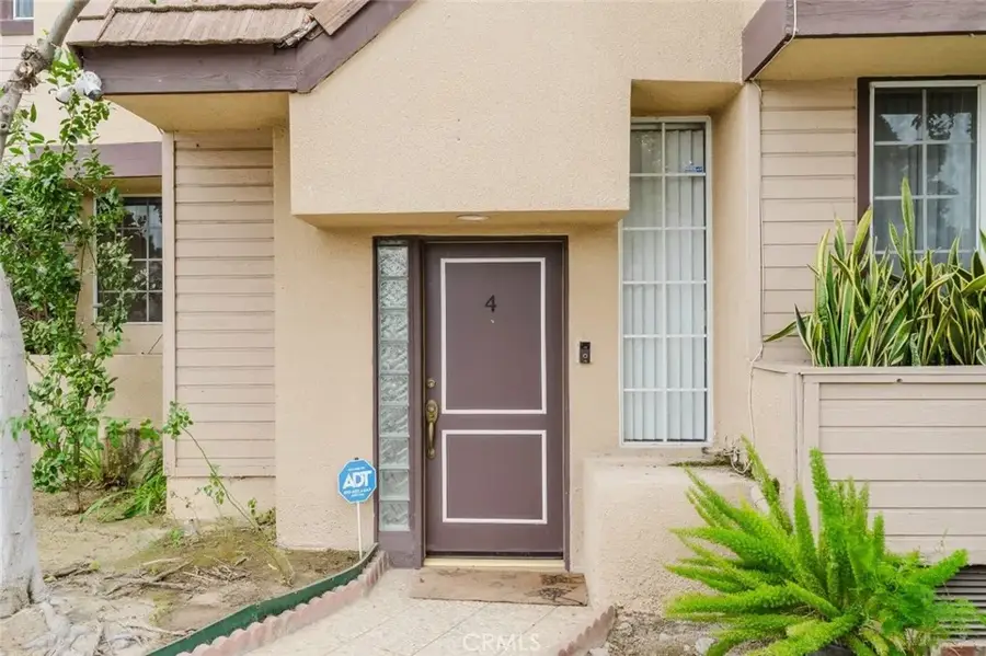 1245 Grandview Avenue #4, Glendale, CA 91201 - #2
