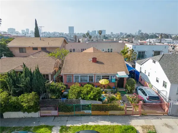 4452 Rosewood Avenue, Los Angeles, CA 90004
