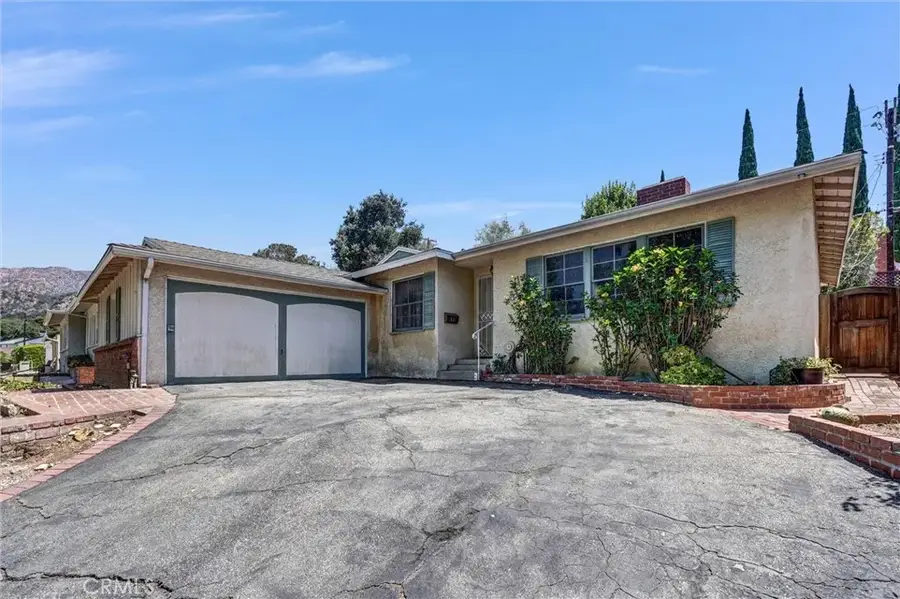 9818 Creemore Drive, Tujunga, CA 91042 - #3