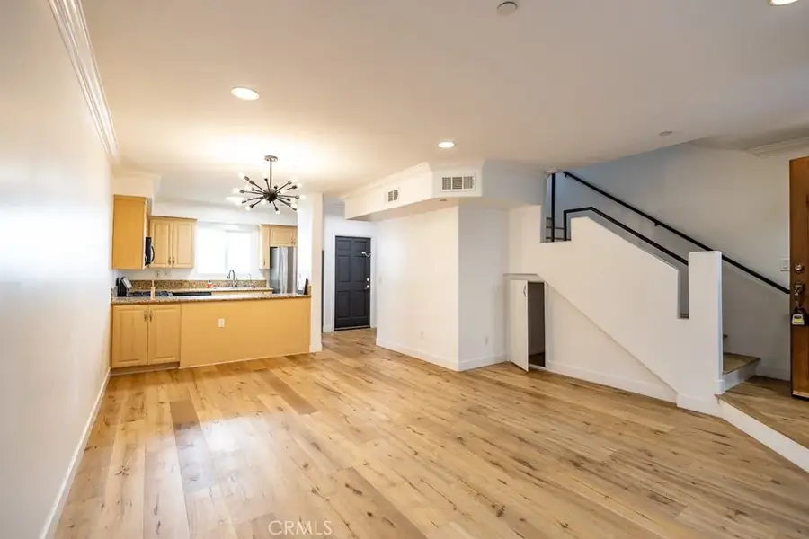 364 W Wilson Avenue #3, Glendale, CA 91203 - #2
