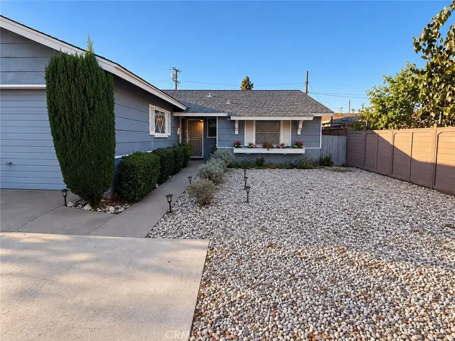 10883 Vinedale, Sun Valley, CA 91352 - #2
