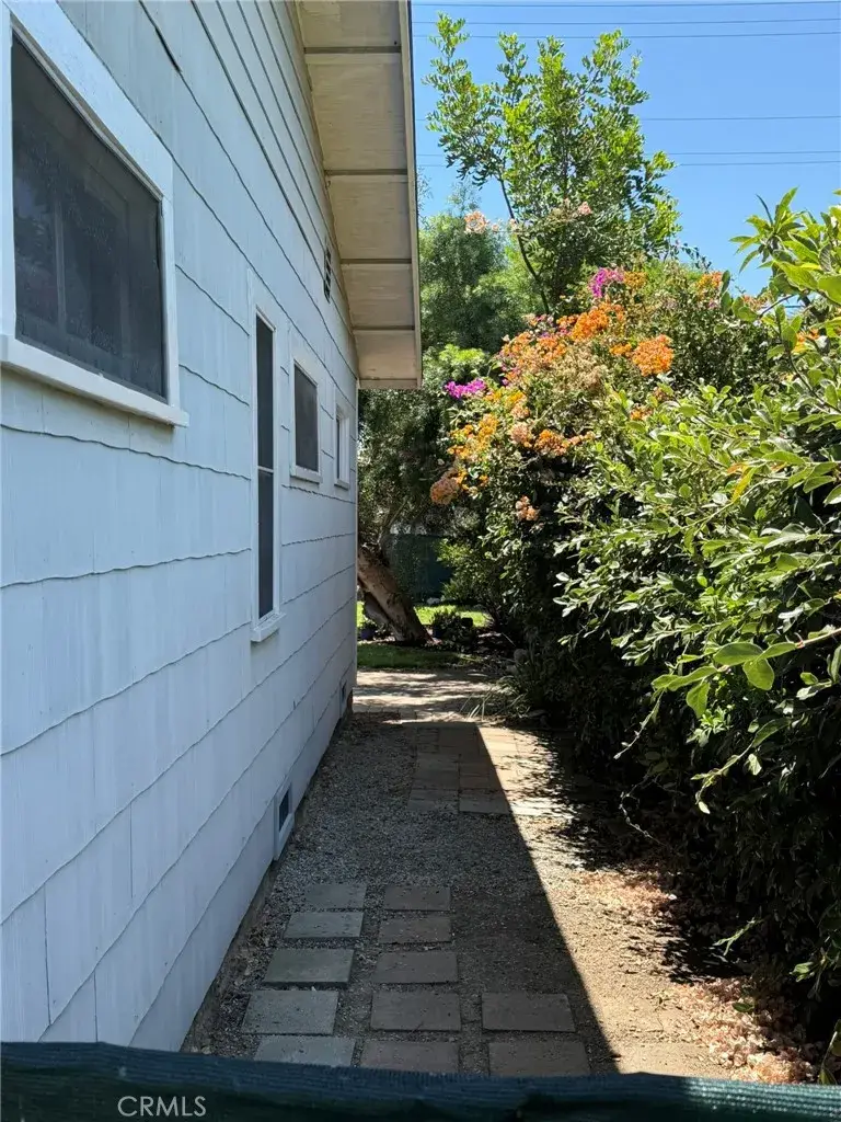 436 W Elk Avenue, Glendale, CA 91204 - #3