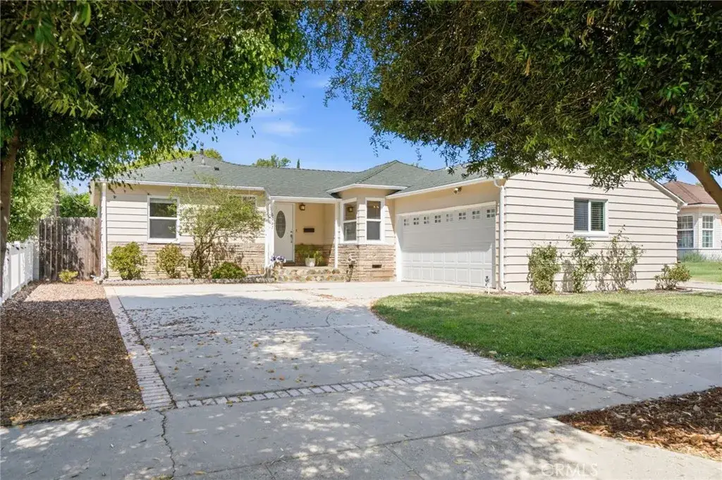 6937 Zelzah Avenue, Reseda, CA 91335 - #1