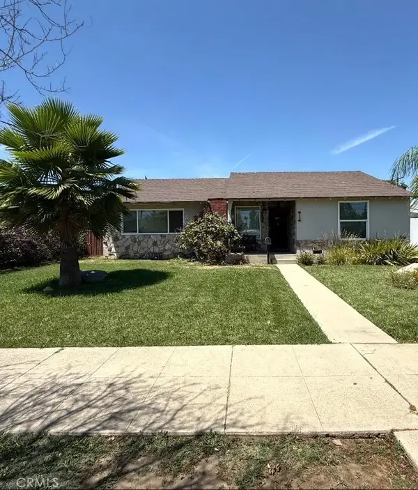 15101 Devonshire, Los Angeles, CA 91345