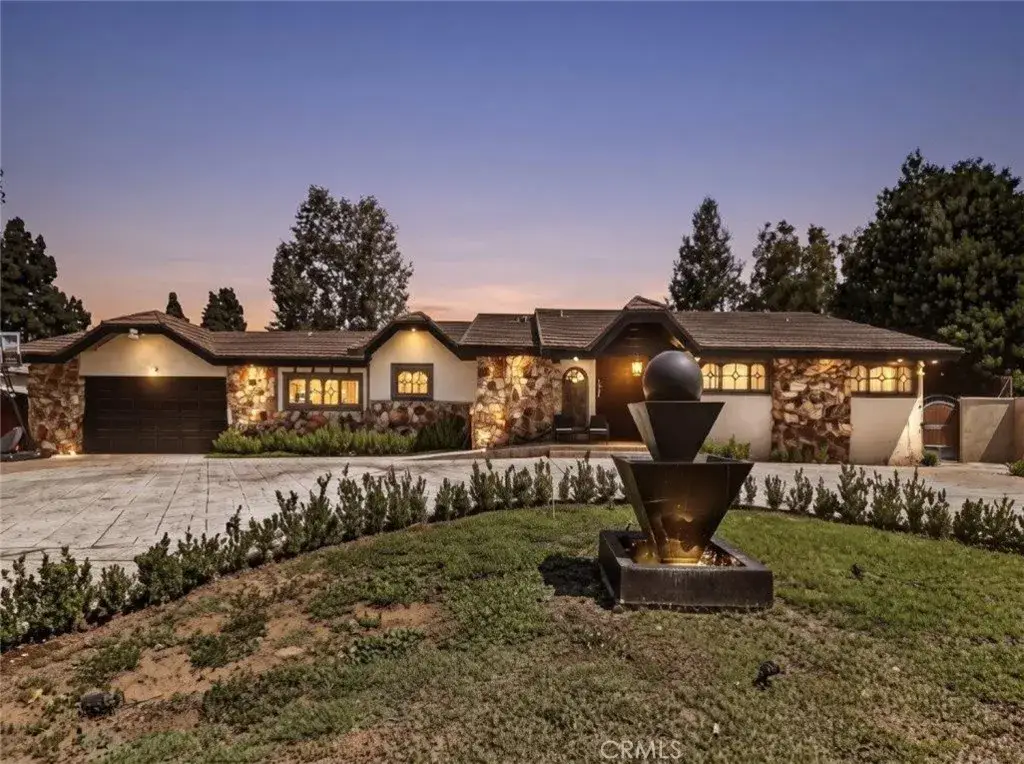 19457 Merridy Street, Northridge, CA 91324 - #1