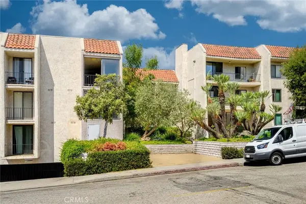 1401 Valley View #329, Glendale, CA 91202