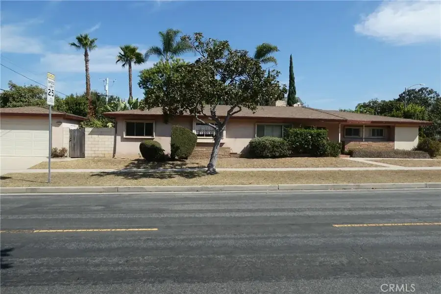 7927 Kentwood Avenue, Los Angeles, CA 90045 - #2