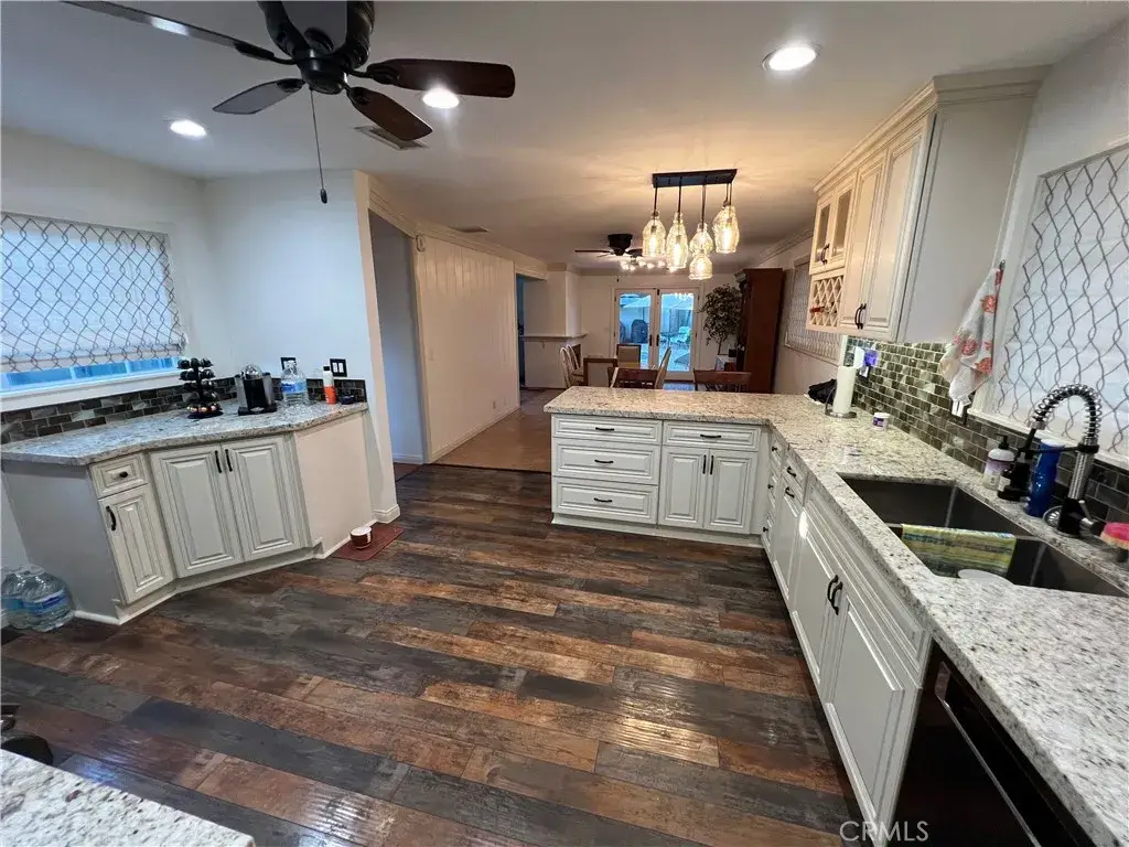 2484 Cambridge, Fullerton, CA 92835 - #1