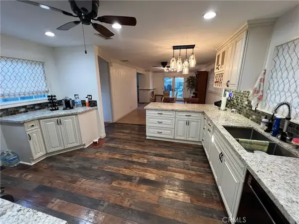 2484 Cambridge, Fullerton, CA 92835