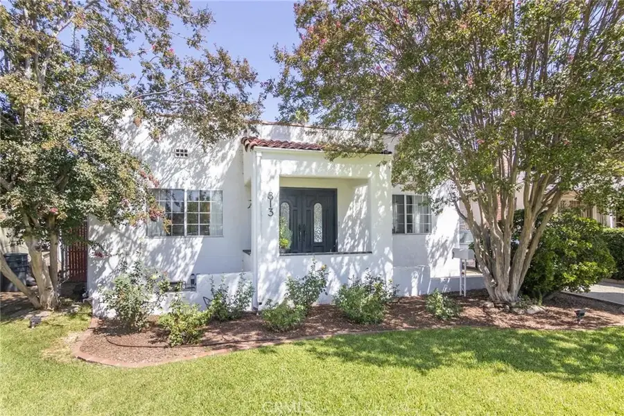 813 Mountain View, Altadena, CA 91001 - #2