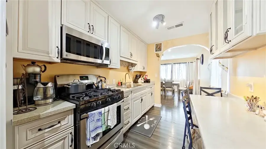 5633 Denny, North Hollywood, CA 91601 - #3