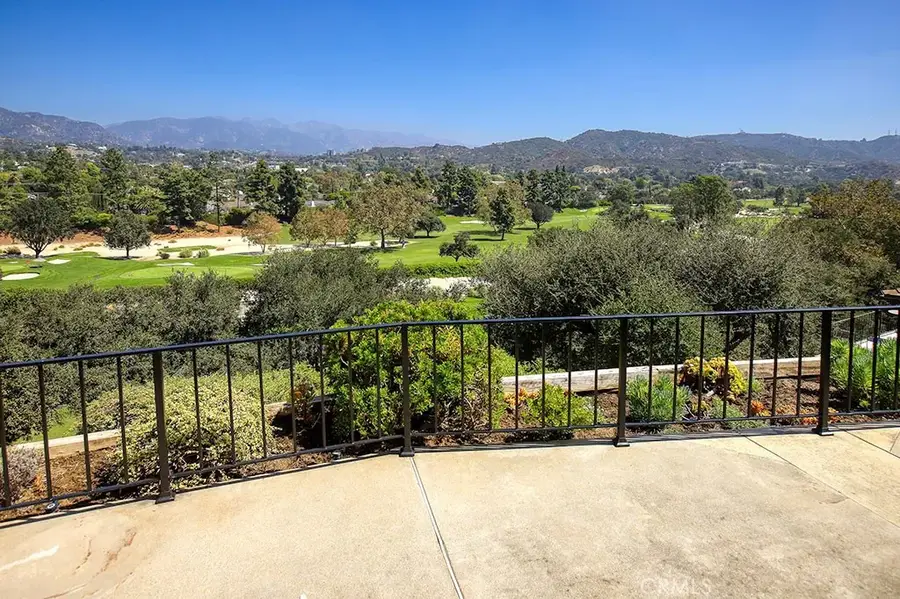 3360 Country Club, Glendale, CA 91208 - #2