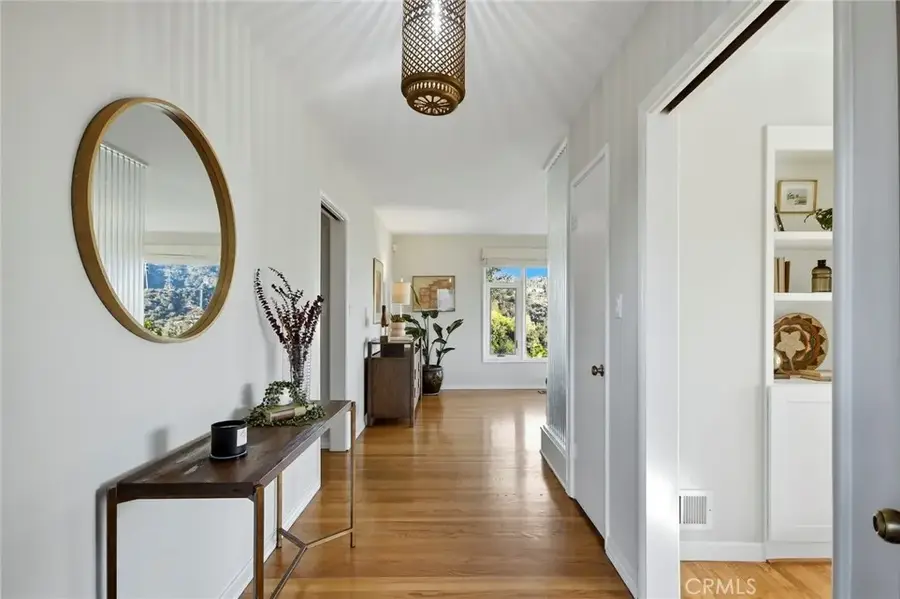 3104 Buckingham Road, Glendale, CA 91206 - #2